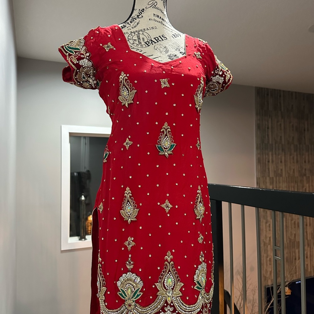 Embellished Red Dress with Intricate Details Size Small